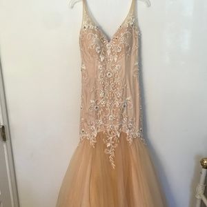 MacDuggal Prom/Pageant Gown